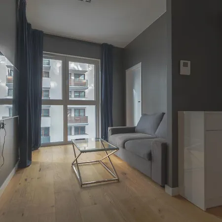 Wola Tower Residence - 2-Room Apartment And Free Parking Warschau Exterior foto